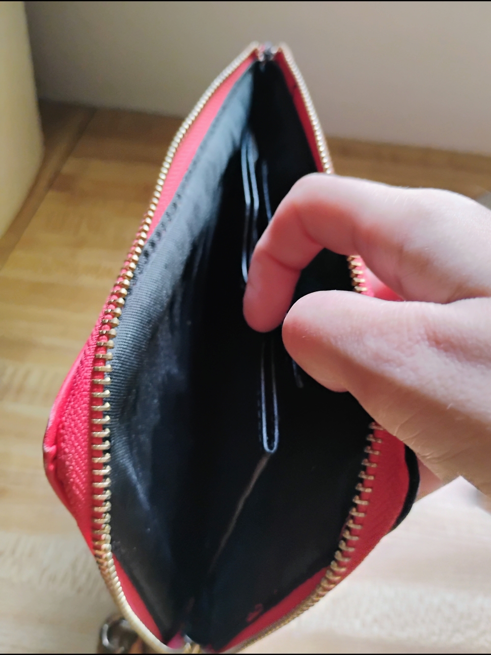 Mickey Mouse Wristlet Wallet New Price!!! - Picture 5 of 5